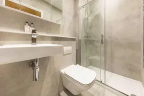 1 Bedroom Garden Flat In Hammersmith - Image 2