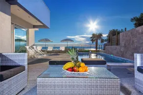 Villa Red - Image 3
