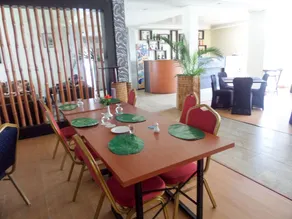 Ville Regent Hotel - Image 3