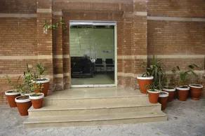 Hotel Luxury Palace - Image 4