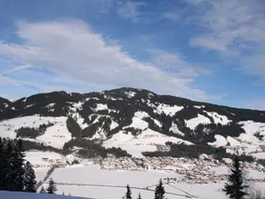 Beautiful Apartment Near Ski Area in Kirchberg - Image 5