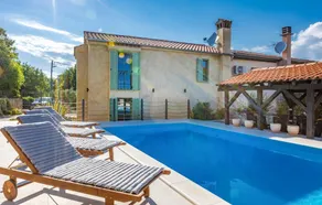 Awesome Home in Malinska With Outdoor Swimming Pool, Wifi and 3 Bedrooms - Image 4