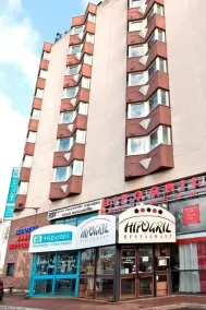 Hotel Joinville Hippodrome - Image 4