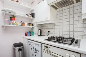 Beautiful and Light Chelsea 1 Bed Apartment - Image 2