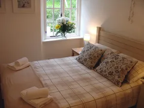 Dunn Cottage - Image 2