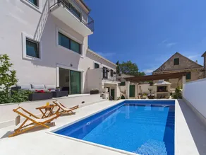 Modern Villa in Povlja With Pool - Image 5
