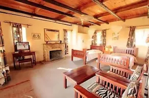 Ganda Lodge - Image 5