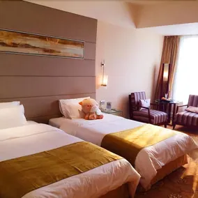 Yuhong International Hotel - Image 4
