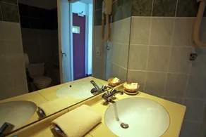Relais De Fabregues Logis - Image 2
