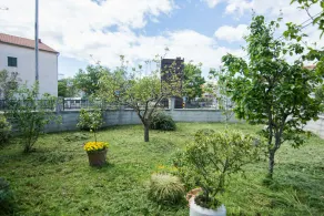 House Turquoise - Image 5