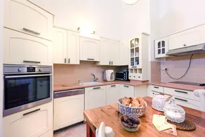 Luxury w2 BalconyParking Best Location - Image 2