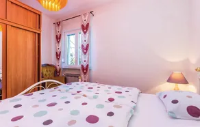 Nice Home in Kostrena With Wifi and 3 Bedrooms - Image 3