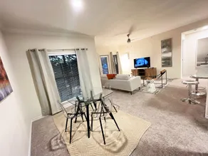 Marilyn Monroe Austin City Lights Apts - Image 5