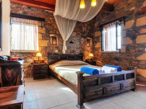 Villa Kimothoe is a Luxury Villa. It Overlooks Livadia bay on the Western Crete - Image 2