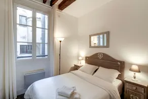 Louvre - Saint Honore Area Apartment - Image 5