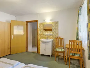 Peaceful Holiday Home in Bramberg am Wildkogel Near Ski Area - Image 2