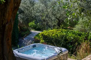 Captivating 5br Pool Villa Close Navarino Golf - Image 5