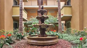 Harbor Luxury Condo Hotel - Image 5
