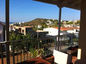 House with 2 bedrooms in Anavissos with wonderful sea view furnished balcony and WiFi - Image 4
