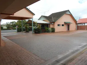 Cannon Park Motel - Image 2