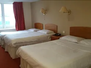 Kilkee Bay Hotel - Image 3