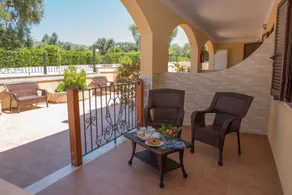 Villa Fenice Bed & Breakfast - Image 5