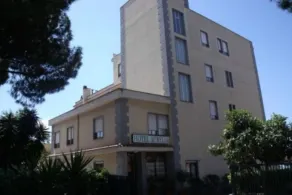 Hotel Aurelia - Image 4