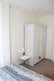 Bright Apartment In Haggerston - Image 3