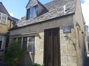 Troy House - Image 3
