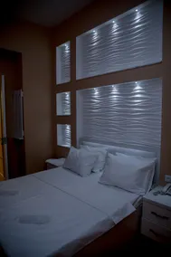 Euphoria - Image 5