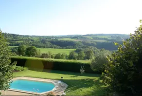 Villa With 6 Bedrooms in Mur-de-barrez, With Private Pool, Enclosed Garden and Wifi - Image 3
