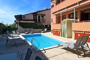 Zdjelar Apartments - Image 5