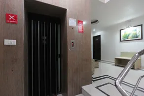 OYO Flagship 342 Anna Nagar-MMM Hospital - Image 4