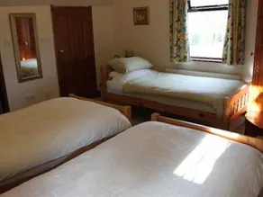 Langley Cottage Guest House - Image 5