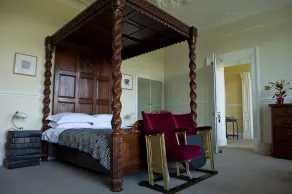 Coed Mawr Hall Bed & Breakfast - Image 2