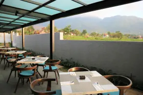 Hotel Santika Garut - Image 2