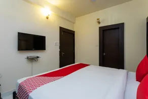 OYO 30094 Swistar Guest House - Image 5
