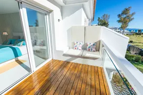 Guadalmina Beachfront Villa - Image 2