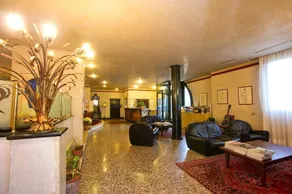 Hotel Villa Regina Margherita - Image 2