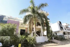 Aroma Home Stay - Image 3