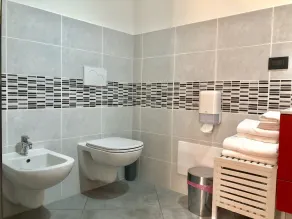 Guest House 296 - Image 2