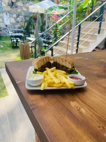 Olivia Hotel - Image 4
