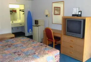 Americas Best Value Inn Shelby - Image 2