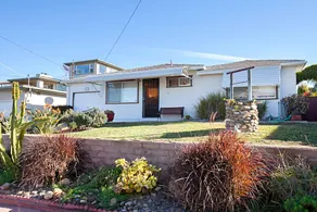 San Diego Coastal Home - Image 4