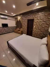 New Madina Hotel - Image 4