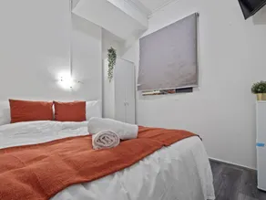 Discover Potts Point Budget Accommodation - Image 3