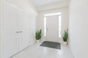 Superb Brand New Spacious Town Home - Image 3
