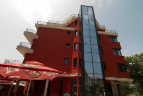Salena Plaza Hotel - Image 5