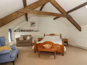 The Old Dairy Loft - Image 5