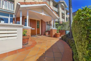 City Park Apartments - Image 4